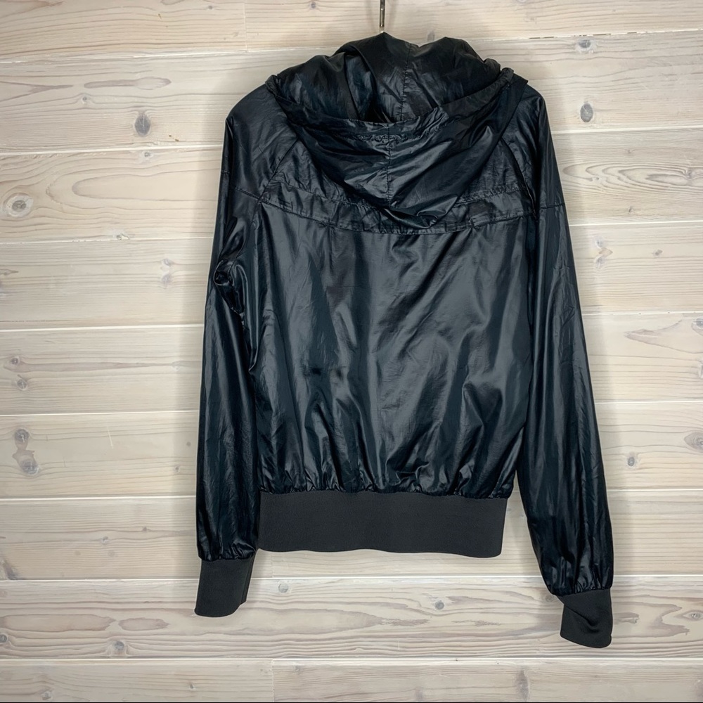 Nike Windrunner Jacket - image 5